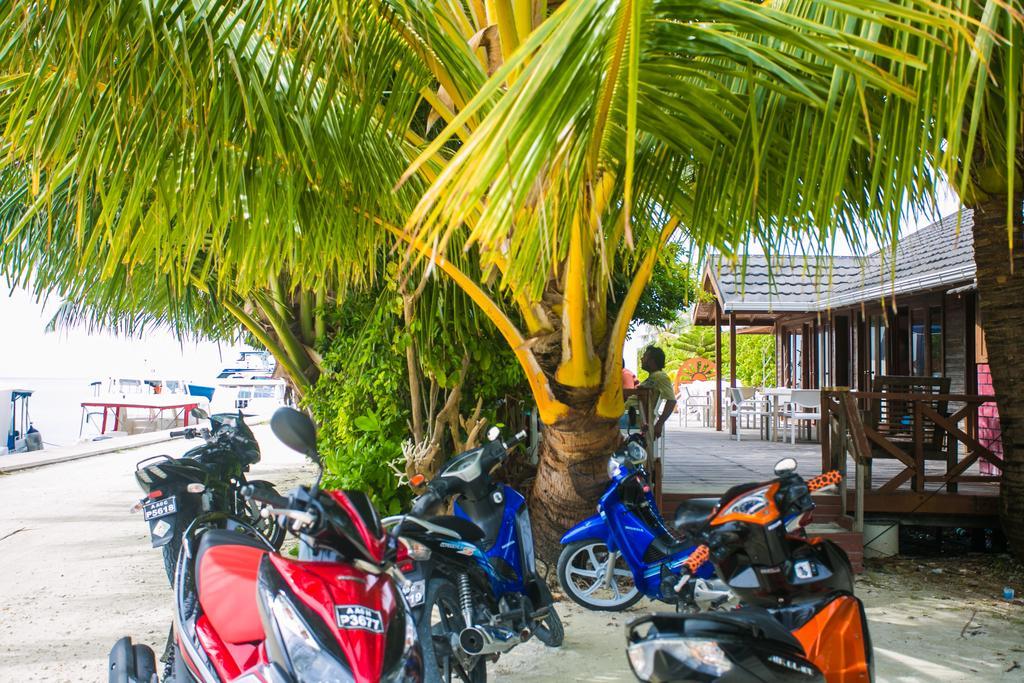 Maldives Seashine Hotel Huraa Exterior photo